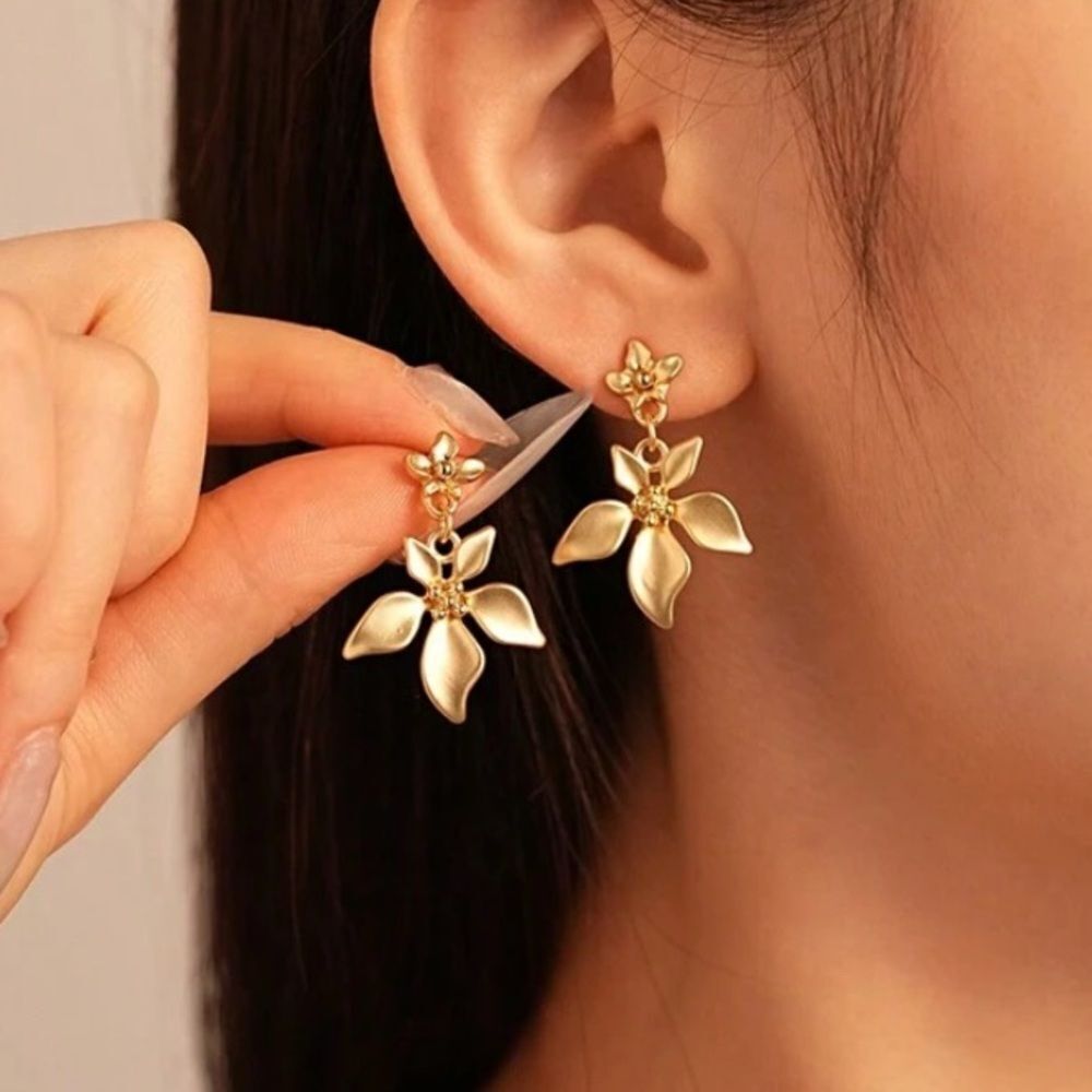 3for$20 Flower Drop Earrings